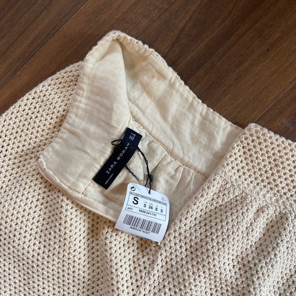 NWT Zara Crochet Mini Skirt - Size S - Picture 3 of 5
